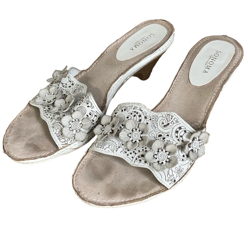 Sonoma Cheeky White Leather Floral Wedge Heels Sz 7 Sandals Boho Pyrography